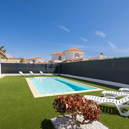 וילה Home2book Luxury Escape, Private Pool & Bbq אנטיגואה